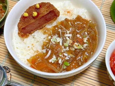 お肉じゃないのにけっこう満足、油麩で中華丼どどん!